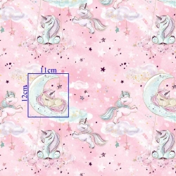 Imagén: zÅocona jednoroÅ¼ce z chmurkami na rÃ³Å¼owym tle