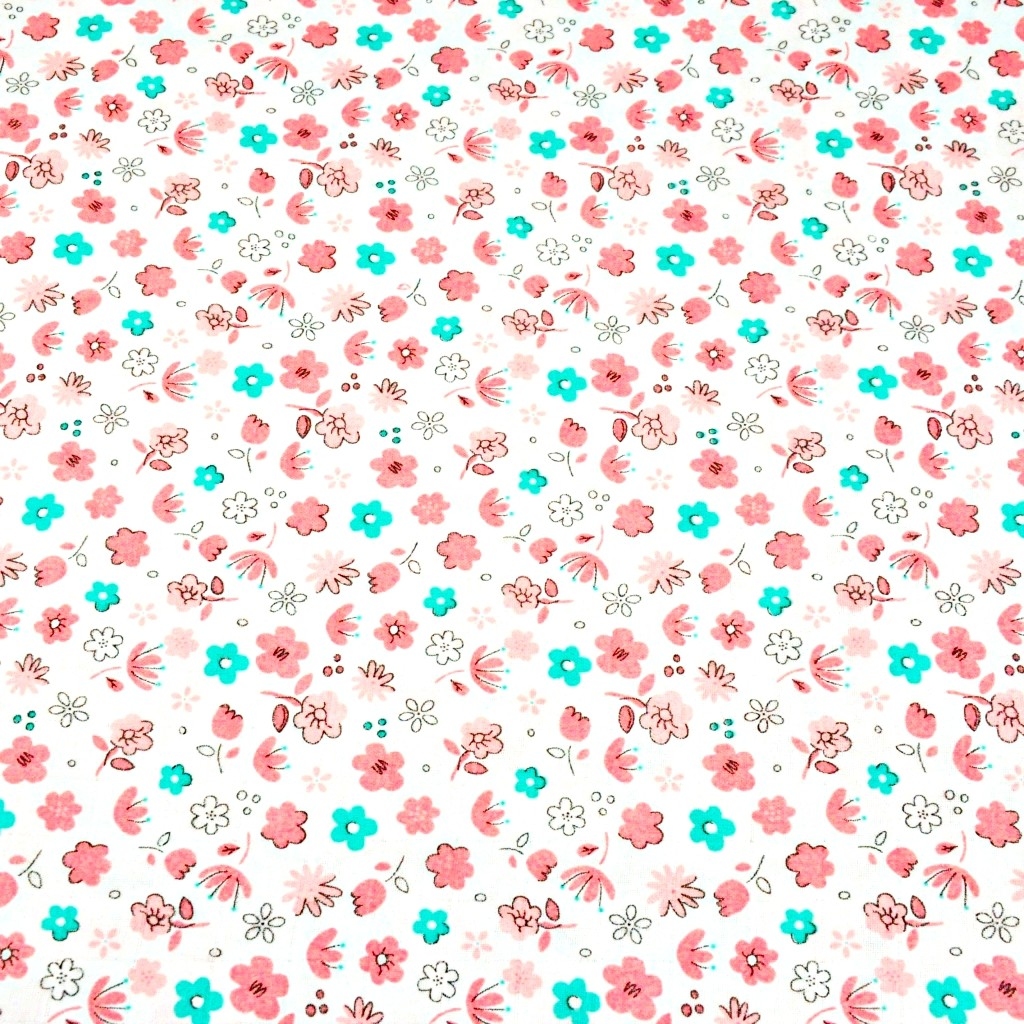 Tkanina łączka różowo miętowa na białym tle